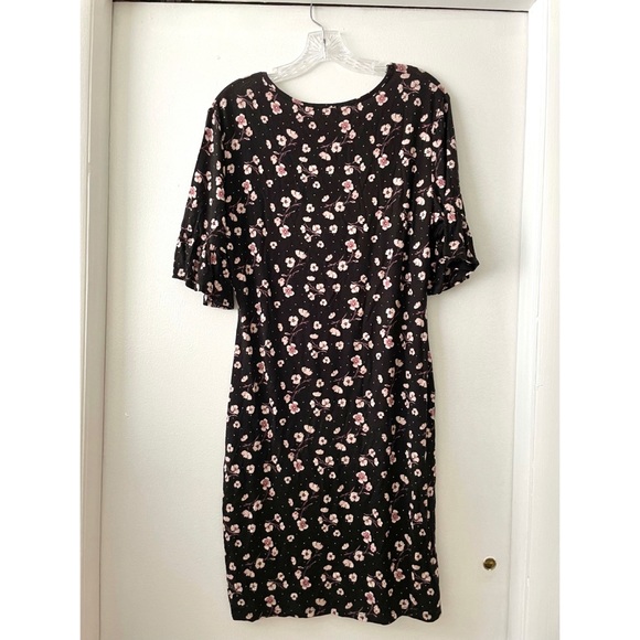 NWOT New York & Company Bell Sleeve Jersey Dress - Picture 2 of 3